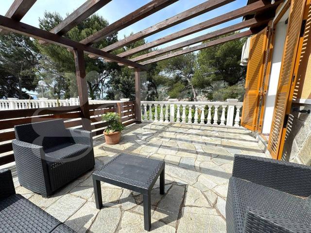 Casa indipendente in vendita a Andora