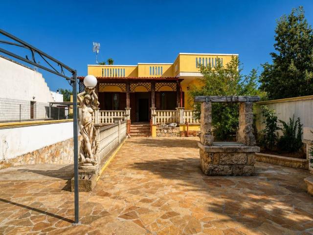 Casa indipendente in vendita a Andrano LE