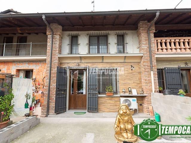 Casa indipendente in vendita a Annicco CR