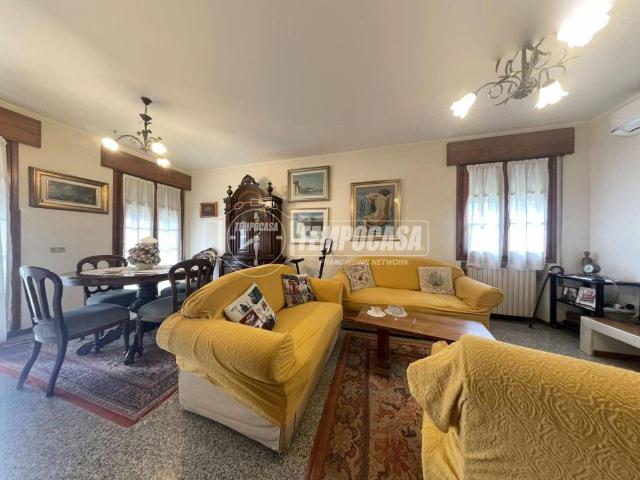 Villa in vendita a Abano Terme PD