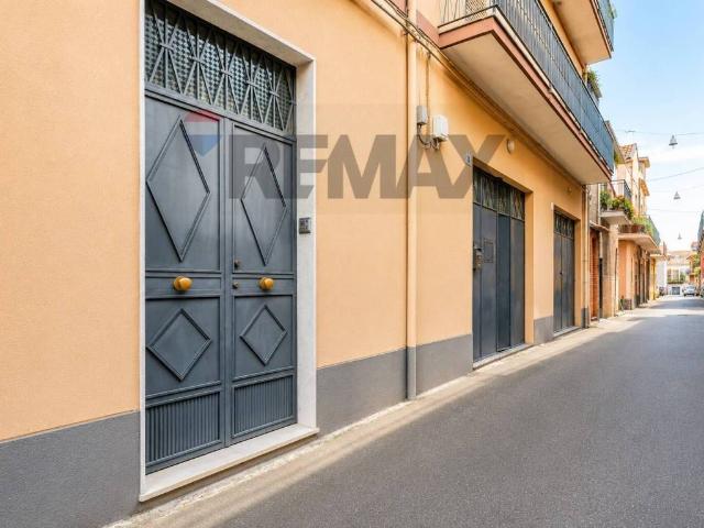 Casa indipendente in vendita a Aci Sant'Antonio CT