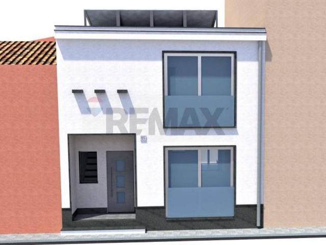 Casa Indipendente in vendita a Aci Sant'Antonio