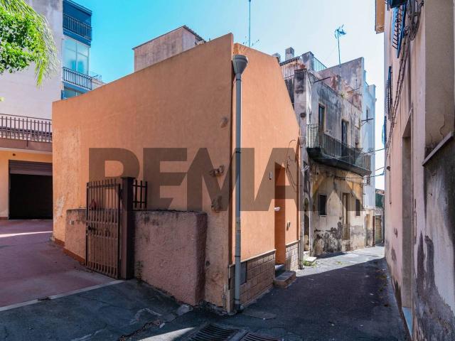 Casa indipendente in vendita a Acireale