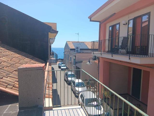 Casa indipendente in vendita a Acireale CT