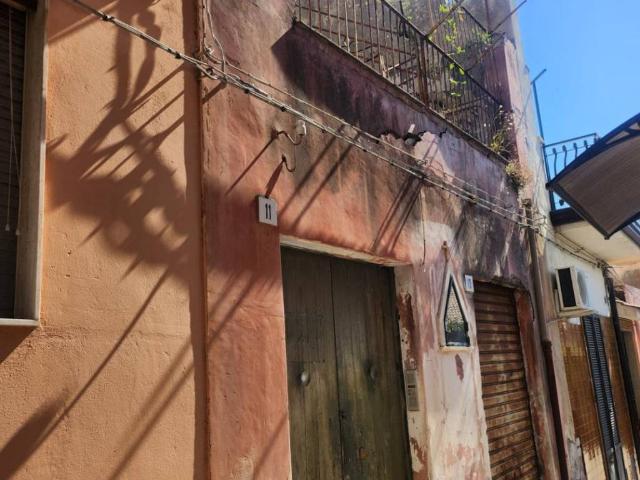 Casa indipendente in vendita a Acireale CT