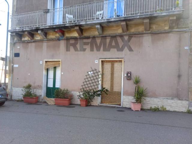 Casa indipendente in vendita a Acireale CT
