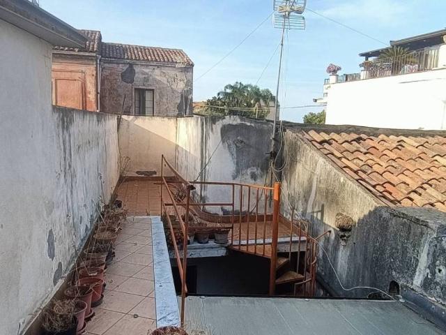 Casa indipendente in vendita a Acireale CT