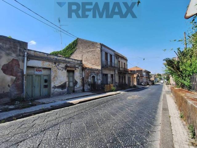 Casa indipendente in vendita a Acireale CT