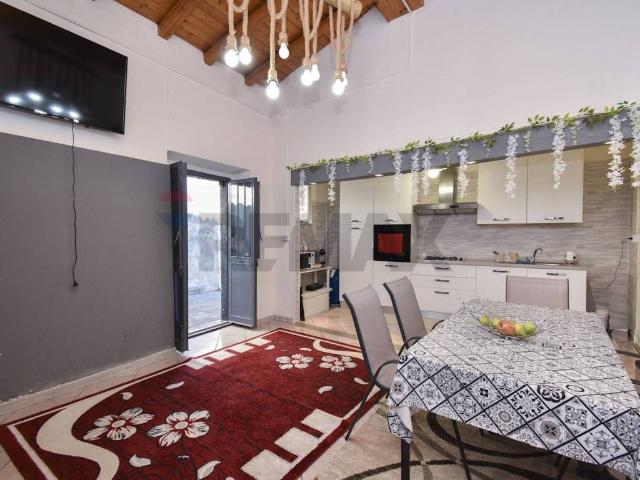 Casa indipendente in vendita a Acireale CT