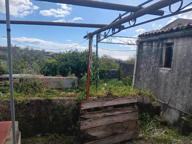Casa indipendente in vendita a Acireale CT