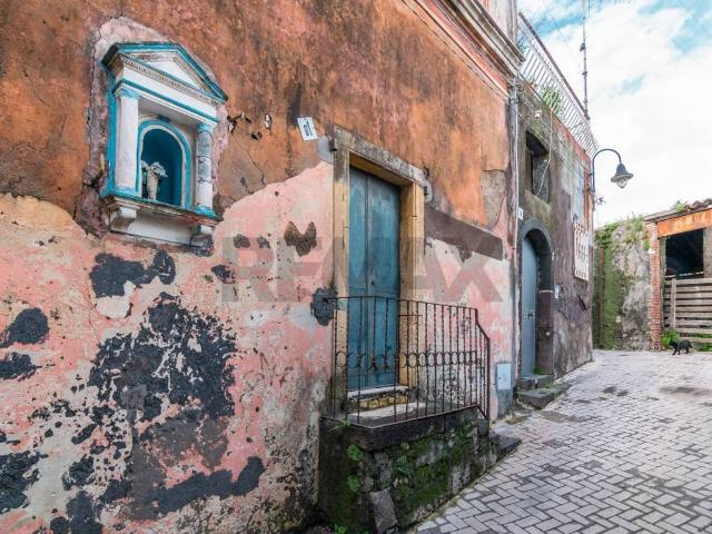 Casa indipendente in vendita a Acireale CT
