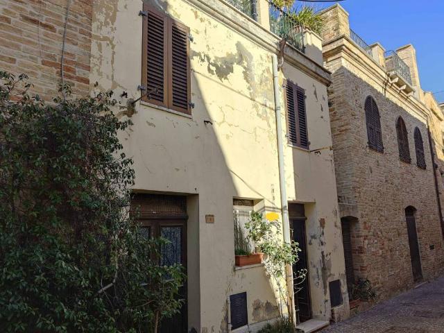 Casa indipendente in vendita a Acquaviva Picena AP