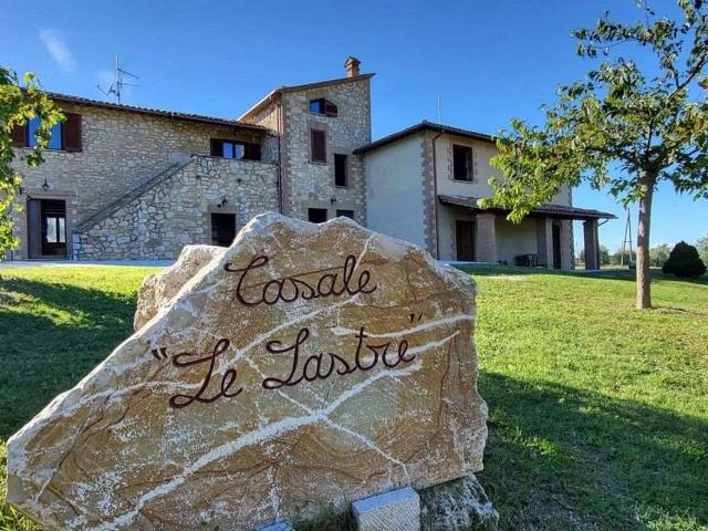 Casa indipendente in vendita a Acquasparta