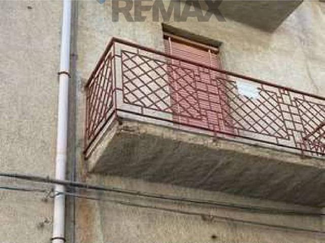 Casa indipendente in vendita a Acquedolci ME