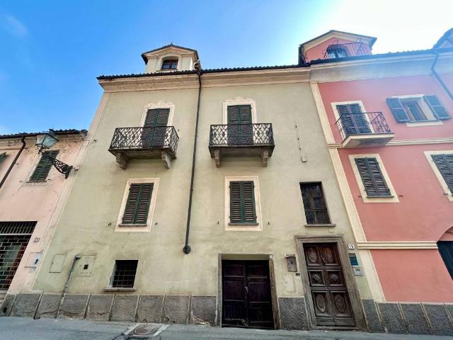 Casa indipendente in vendita a Acqui Terme AL