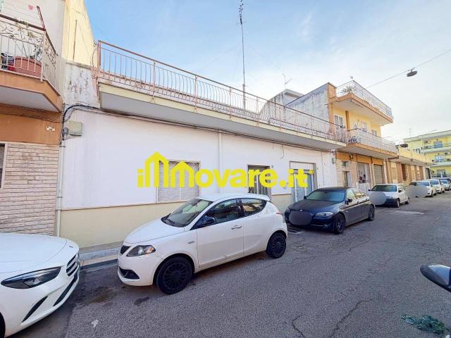Casa indipendente in vendita a Adelfia