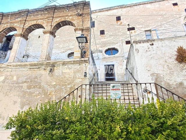 Casa indipendente in vendita a Adelfia BA