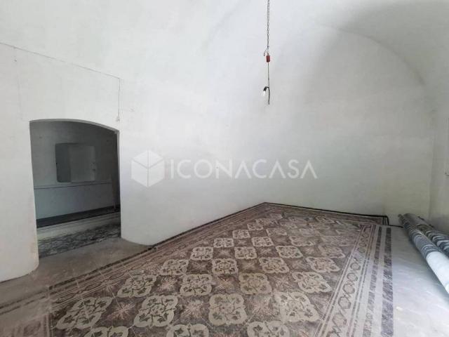 Casa indipendente in vendita a Adelfia BA
