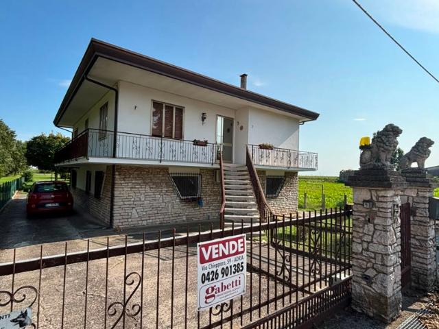 Casa indipendente in vendita a Adria