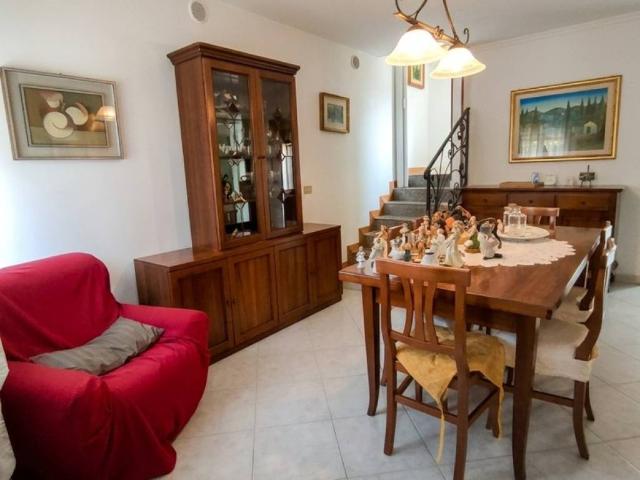 Casa indipendente in vendita a Adria RO