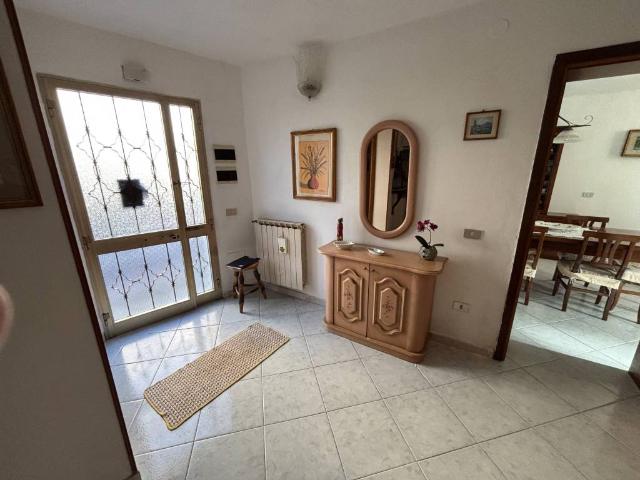 Casa indipendente in vendita a Adria RO