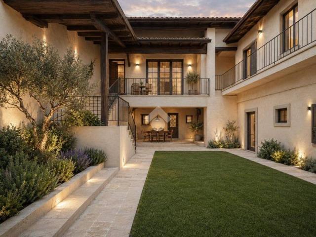 Casa indipendente in vendita a Adro BS