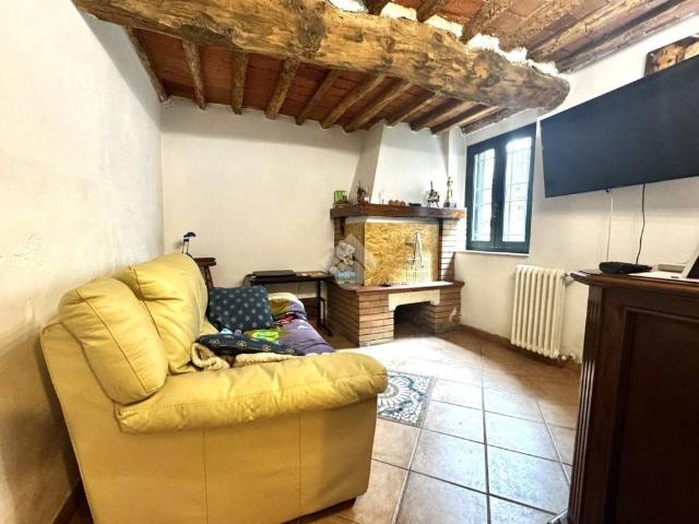 Casa indipendente in vendita a Agliana PT