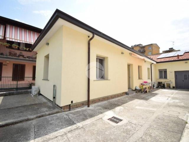 Casa indipendente in vendita a Agrate Brianza MB
