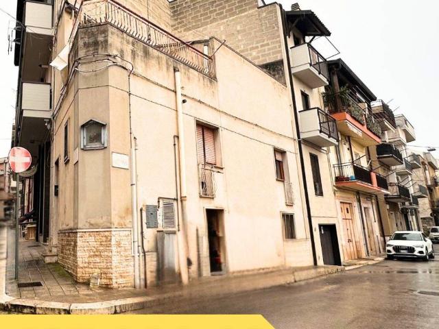 Casa indipendente in vendita a Altamura BA
