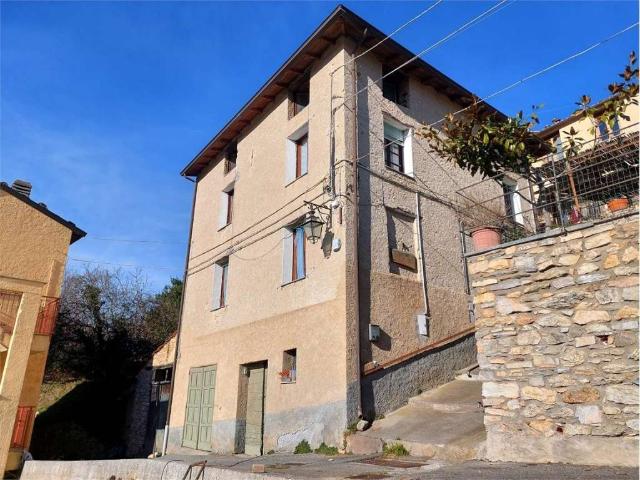 Casa indipendente in vendita a Alto CN