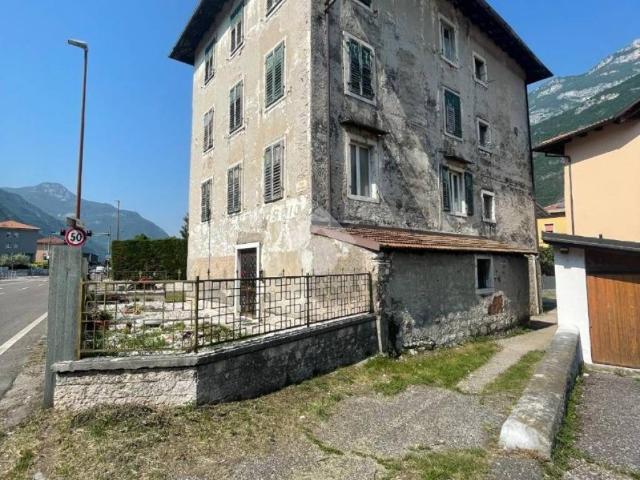 Casa indipendente in vendita a Ala TN