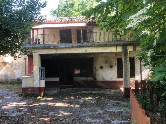 Casa indipendente in vendita a Alatri