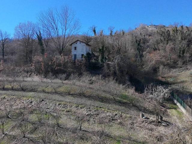 Casa indipendente in vendita a Alba CN