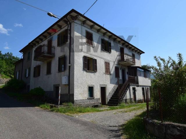 Casa indipendente in vendita a Albareto