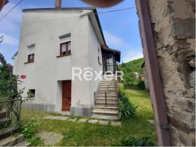 Casa indipendente in vendita a Albareto PR