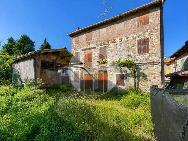 Casa indipendente in vendita a Albinea RE