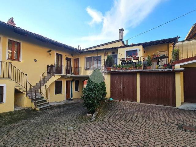 Casa indipendente in vendita a Albiano d'Ivrea TO