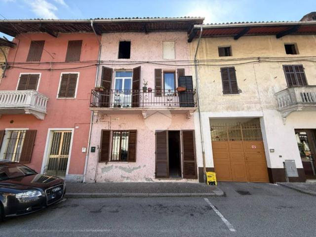 Casa indipendente in vendita a Albiano d'Ivrea TO