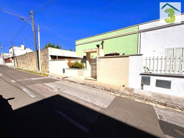 Casa indipendente in vendita a Alessano LE