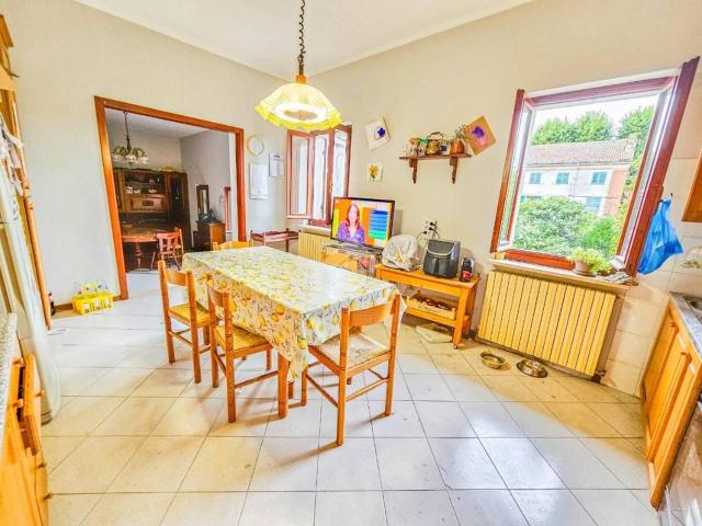 Casa indipendente in vendita a Alessandria