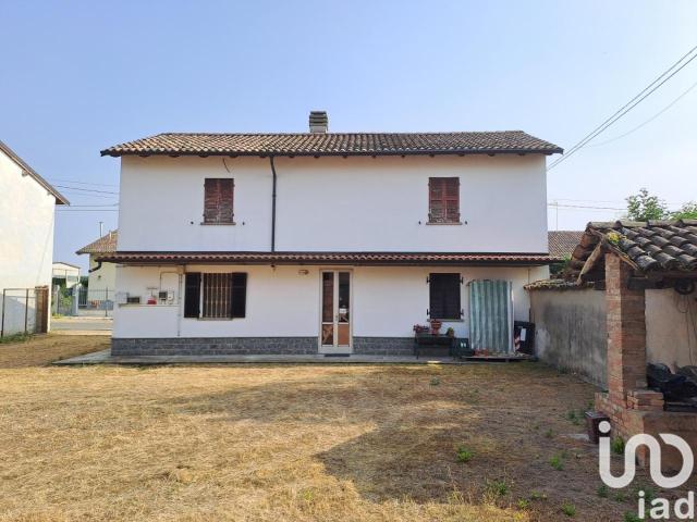 Casa indipendente in vendita a Alessandria