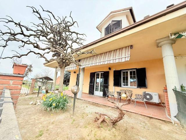 Casa indipendente in vendita a Alessandria AL
