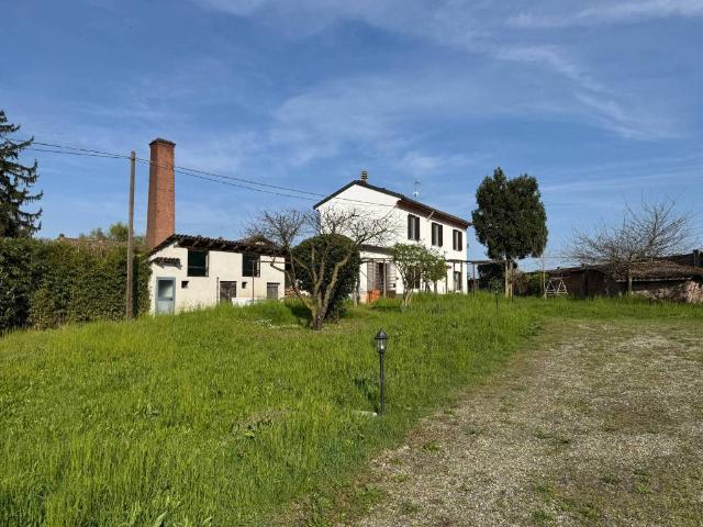 Casa indipendente in vendita a Alessandria AL