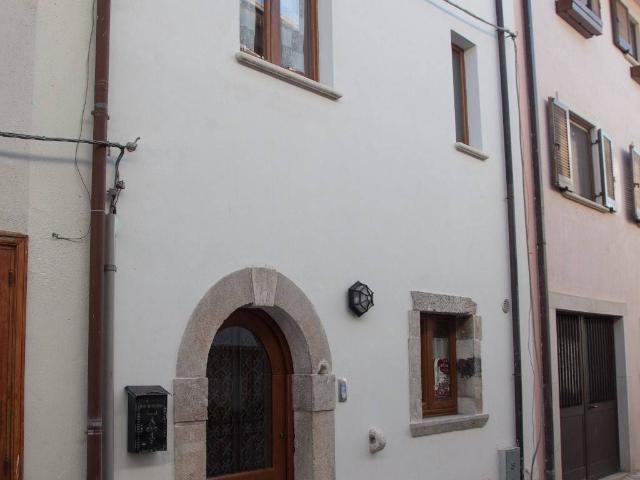 Casa indipendente in vendita a Alfedena AQ