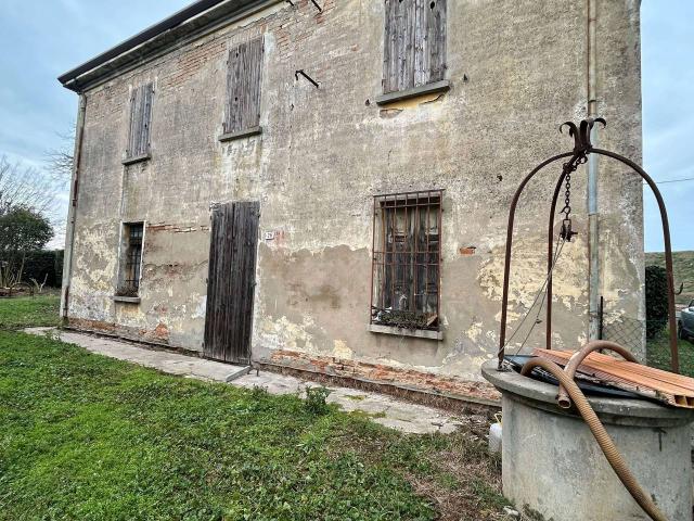 Casa indipendente in vendita a Alfonsine