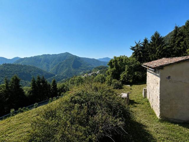 Casa indipendente in vendita a Algua BG