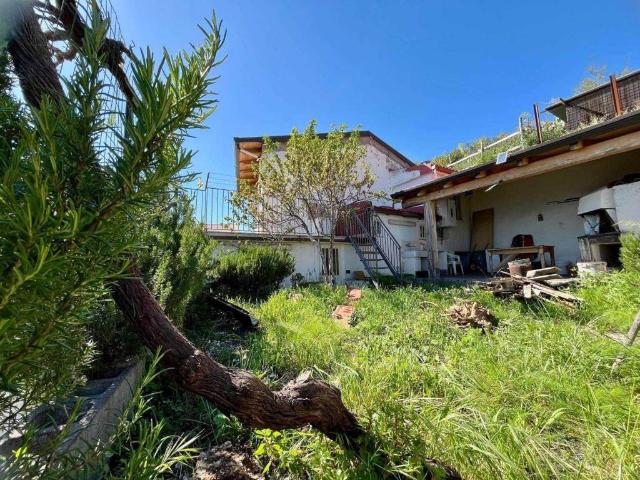 Casa indipendente in vendita a Alì ME
