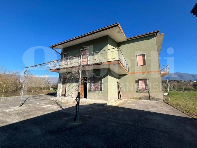 Casa indipendente in vendita a Alife