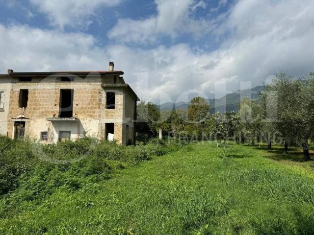 Casa indipendente in vendita a Alife CE