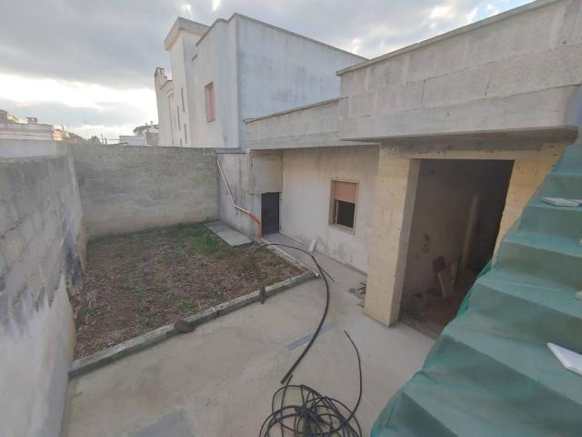 Casa indipendente in vendita a Alliste LE